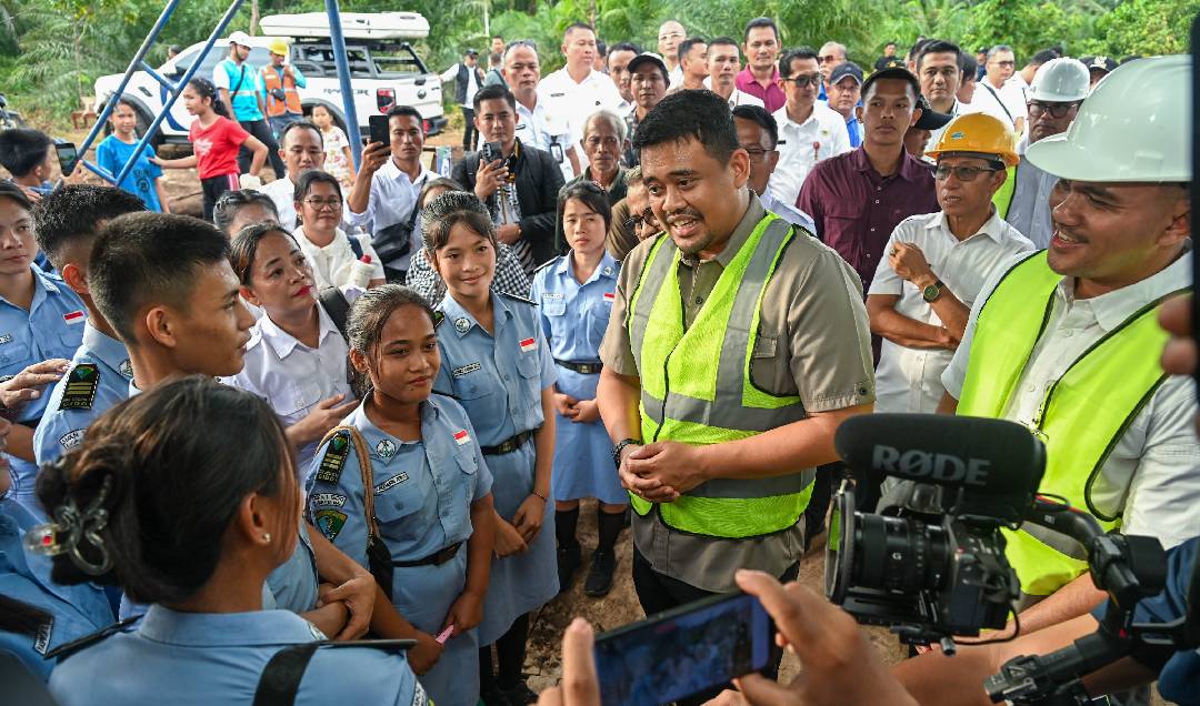 Bobby Nasution Mulai Bangun SMKN 1 Gido, Relokasi Sekolah Langganan Banjir ke Lokasi yang Lebih Layak