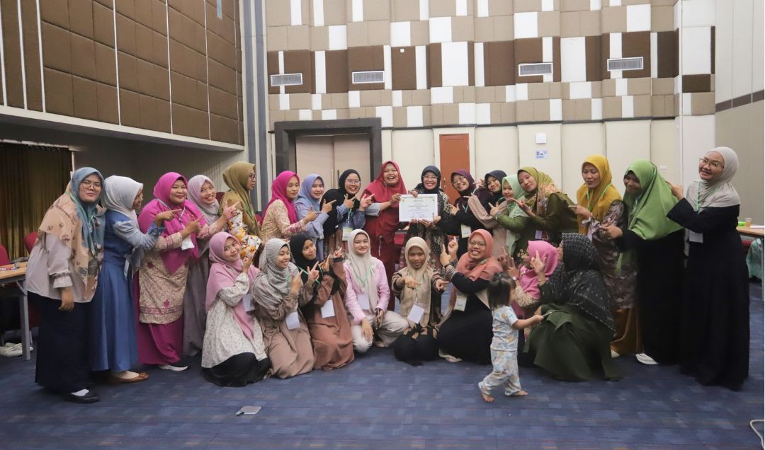 Narasumber (Darul aqrom Nasyiatul asyiyah lll) pimpinan wilayah nasyiatul asyiyah sumatera utara