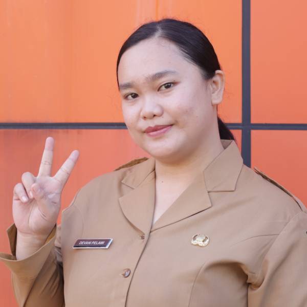 Foto Devani Sartika Pelawi, S.Kom