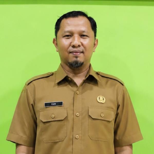 Foto Devi Wahyudi, S.S, M.M